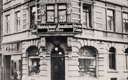 Erste Filiale der Bäckerei Moss in der Aachener Pontstraße